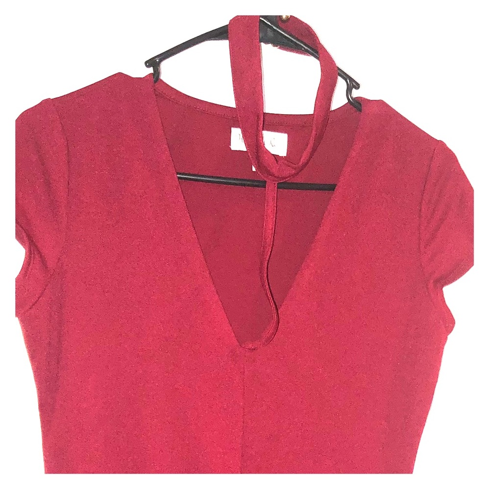 Burgundy dress with choker detail